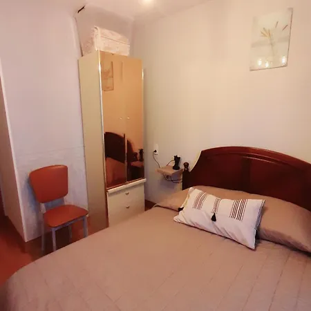 Ideal , Plein Centre-ville Confort * Espalion