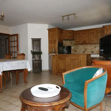 Appartement Idéal , Plein Centre-ville Confort *