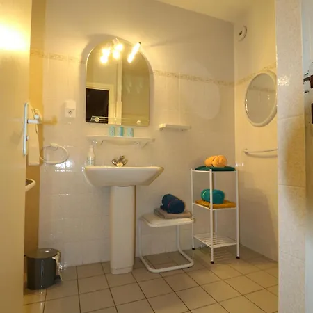 דירה Ideal , Plein Centre-ville Confort